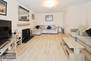 SAXMUNDHAM WAY- click for photo gallery